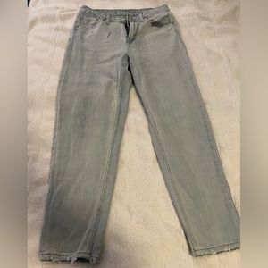 Women’s jeans